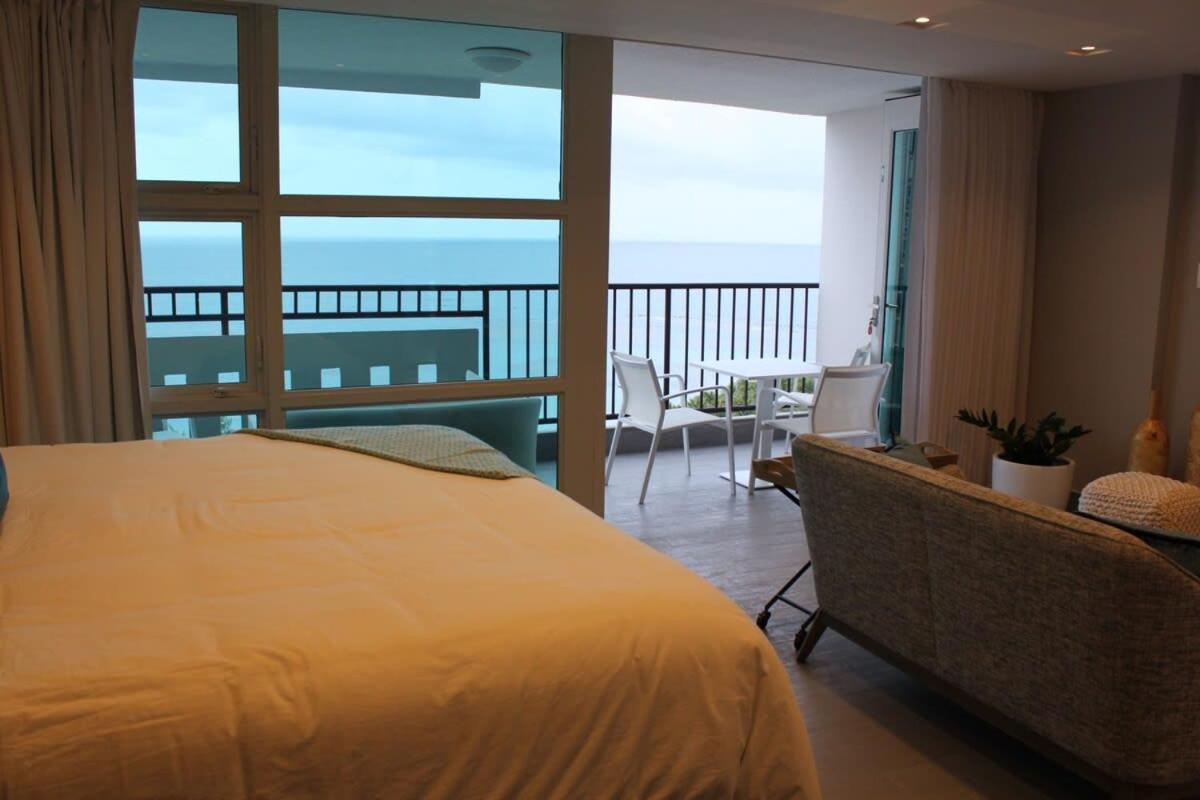 Enchanted 17 Jewel Beachfront Luquillo -Pool Exteriör bild